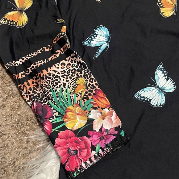 Johnny Was Gracie Wild Butterfly Surf Long Sleeve Top - Picture 5 of 9